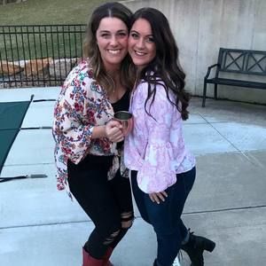 Meet your Posher, Leah